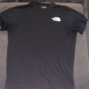 Size Xl mens north face shirt